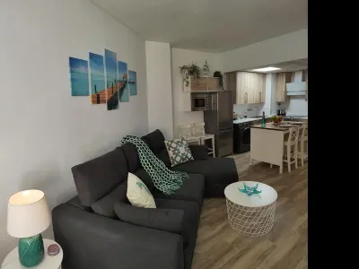 Appartement à Torremolinos, Appartement rénové au centre de Torremolinos avec Wi-Fi et climatisation - L902905