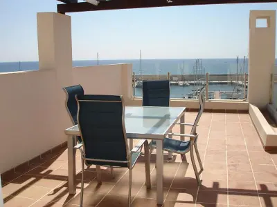 Appartement à L'Ametlla de Mar, Magnifico Apartamento A Menos de 50m De La Playa Residencial Marina Del Port 35 - L902924