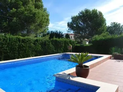 Maison à L'Ametlla de Mar, Charmante Villa avec Piscine Privée à 500m de la Plage, Idéale pour Familles - L858706