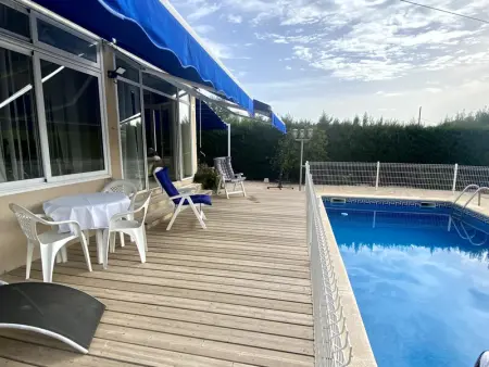 Maison à L'Ametlla de Mar, Villa avec piscine, proche plage et Port de Calafat, 4 chambres pour 8 pers, jardin et BBQ, Costa Dorada - L858708