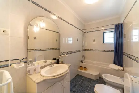 Casinha dos Netos, Maison 6 personnes à Netos  Almagreira - Photo 24