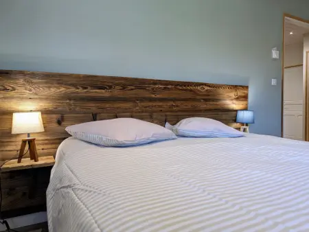 Gîte moderne à Arlempdes: spa, terrasse, grands espaces et visites culturelles - Photo 13