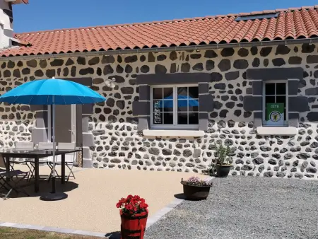 Gîte moderne à Arlempdes: spa, terrasse, grands espaces et visites culturelles - Photo 22