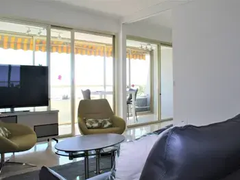 Appartement à Villeneuve Loubet, Superbe 3 Pièces avec Terrasse, Clim et Vue Mer à Villeneuve-Loubet - L903188