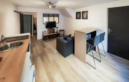 Location Appartement 3 personnes à Bessan - Photo 2