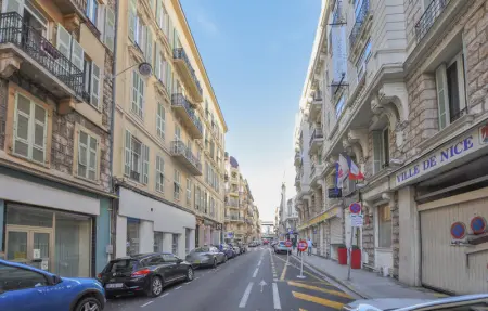 Location Appartement 3 personnes à Nice - Photo 5