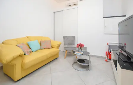 Location Appartement 4 personnes à Ghisonaccia - Photo 2