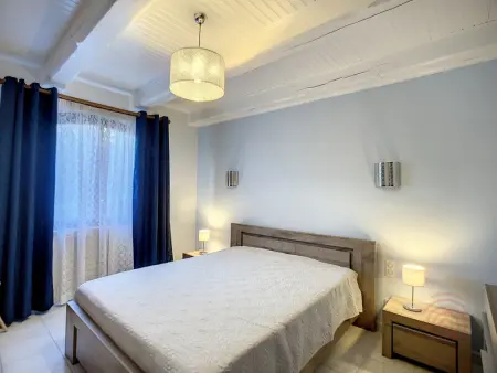 Maison F4 avec terrasse, parking et animaux acceptés - Photo 6