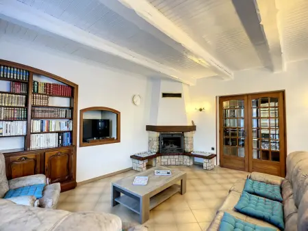 Maison F4 avec terrasse, parking et animaux acceptés - Photo 13