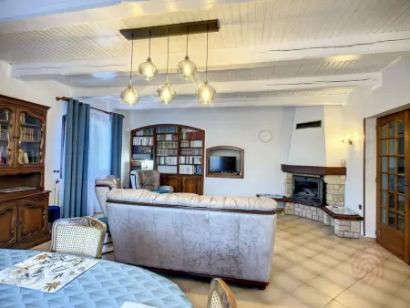 Maison F4 avec terrasse, parking et animaux acceptés - Photo 15