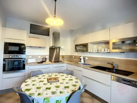 Maison F4 avec terrasse, parking et animaux acceptés - Photo 18