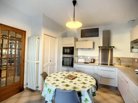 Maison F4 avec terrasse, parking et animaux acceptés - Photo 21