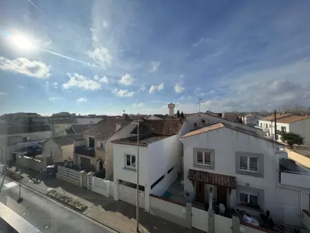 T3 Centre-ville avec Piscine, Parking Sécurisé, Proche Plage, 6 Pers - Valras-Plage - Photo 2