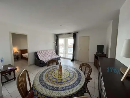 T3 Centre-ville avec Piscine, Parking Sécurisé, Proche Plage, 6 Pers - Valras-Plage - Photo 3