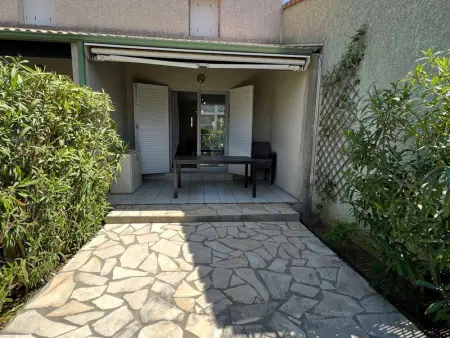 Charmant Pavillon avec Terrasse, Piscine et Parking, Proche Plage et Commerces - 6 pers. - Photo 1