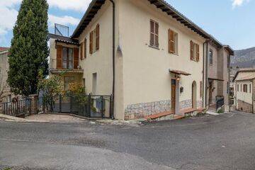 Location Wohnung in Umbria,Polino IV Novembre IT-05030-31 N°903640