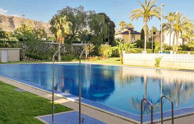 Apartment 4 persons in Aguadulce EAM196