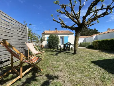 Maison à Saint Denis d'Oléron, Maison proche plage et pistes cyclables, 6 couchages, jardin clos, parking, ménage inclus - Saint-Denis-d'Oléron - L859920