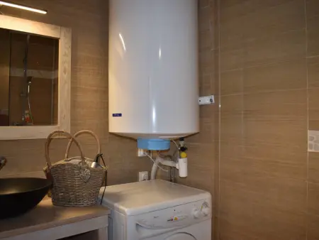 Appartement rénové 2 pièces cabine proche pistes avec balcon exposé sud - Photo 10