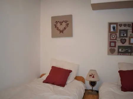 Appartement rénové 2 pièces cabine proche pistes avec balcon exposé sud - Photo 12