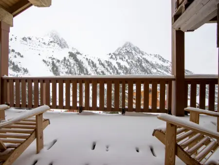 Appartement 3 Chambres avec Piscine, Jacuzzi et Skis aux Pieds à Arc 1950 - Photo 4