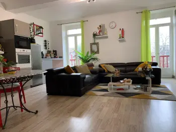 Appartement à Ustaritz,Gîte cosy à Ustaritz avec wifi, parking, jardin, et lits faits à l'arrivée FR-1-384-823 N°977738