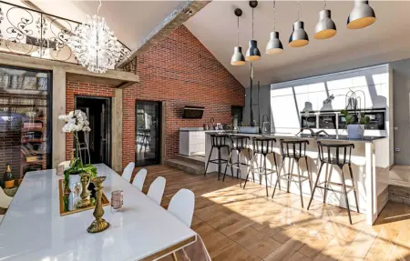 Location Maison 12 personnes à Breuillet - Photo 4