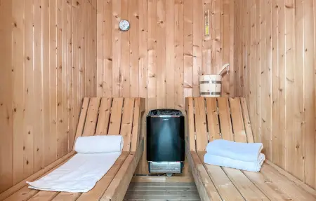 Location Maison 12 personnes à Breuillet - Photo 24