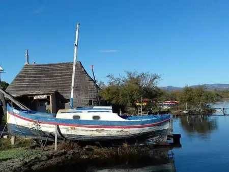 Maison T2 Mezzanine Climatisée avec Terrasse et Parking, proche Plage et Animations au Barcarès - Photo 12