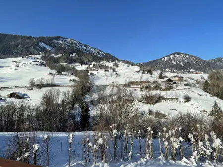 Appartement cosy à Flumet, pieds des pistes, 4 pers., piscine, parking, minibox Wifi. - Photo 14