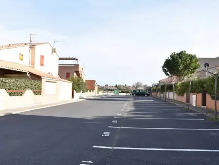 Pavillon 3 pièces avec piscine, terrasse et parking privé - Proche plage et commerces - Photo 8