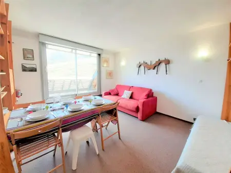 Studio Cabine cosy pour 6 pers. avec TV, kitchenette équipée et casier à ski à Piau-Engaly - Photo 1