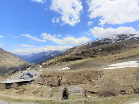 Studio Cabine cosy pour 6 pers. avec TV, kitchenette équipée et casier à ski à Piau-Engaly - Photo 10