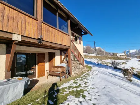 Spacieux T2 avec Jardin à Proximité du Télésiège – Idéal pour 4 Personnes - Photo 8