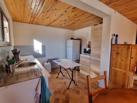 Spacieux T2 avec Jardin à Proximité du Télésiège – Idéal pour 4 Personnes - Photo 9