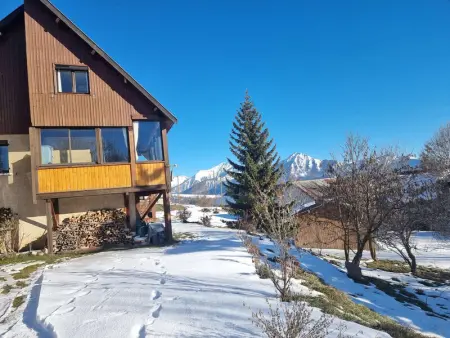 Spacieux T2 avec Jardin à Proximité du Télésiège – Idéal pour 4 Personnes - Photo 11