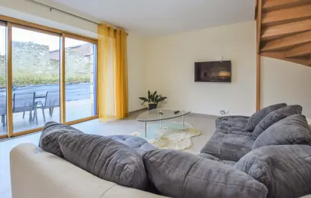 Location Maison 9 personnes à Fierville les Mines - Photo 2