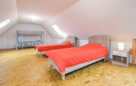 Location Maison 9 personnes à Fierville les Mines - Photo 17