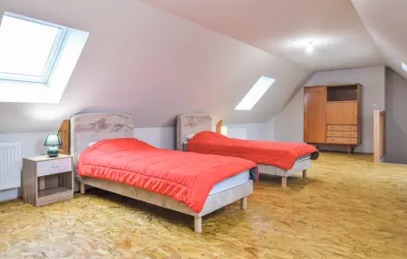 Location Maison 9 personnes à Fierville les Mines - Photo 18