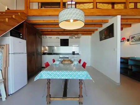 Studio mezzanine avec balcon et parking, face à la mer - Photo 5