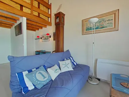 Studio mezzanine avec balcon et parking, face à la mer - Photo 6