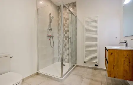 Location Maison 9 personnes à Fierville les Mines - Photo 16