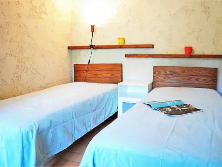 Maison Méditerranéenne 3 Pièces avec Jardin, Proche Plage – 6 Couchages, BBQ, Garage, Terrasse - Photo 5