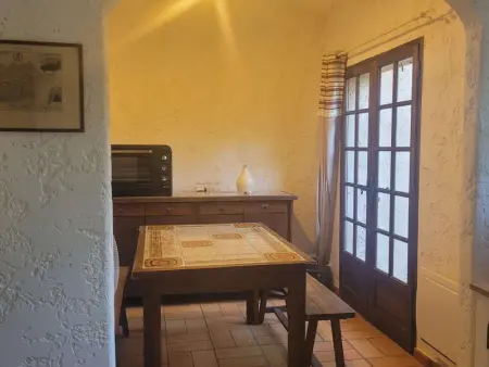 Maison Méditerranéenne 3 Pièces avec Jardin, Proche Plage – 6 Couchages, BBQ, Garage, Terrasse - Photo 12