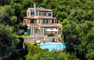 Location Maison à Loustri,Karydia - N°860856