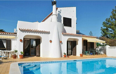 House 6 persons in Carvoeiro PTA271