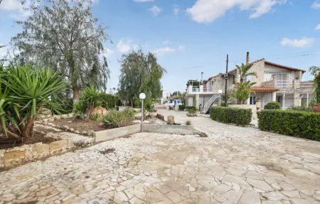 Location Maison 5 personnes à Vittoria - Photo 10