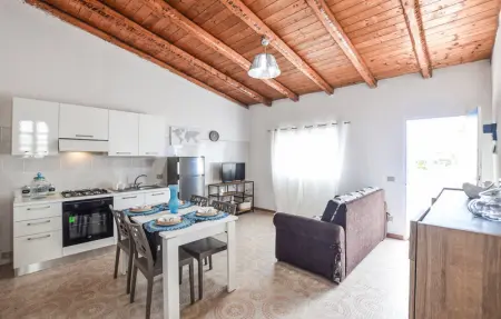 Location Maison 5 personnes à Vittoria - Photo 15