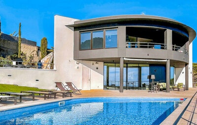 Maison 9 personnes à Alella EBN738