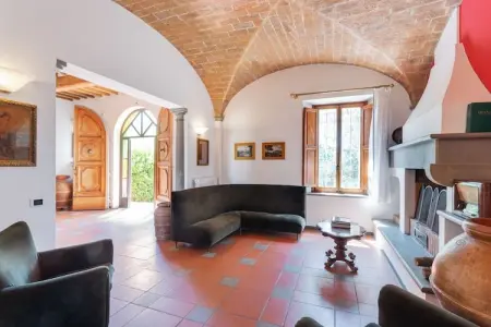 Villa Empoli, Loisirs au bord de la piscine à Empoli Hideaway - Photo 2